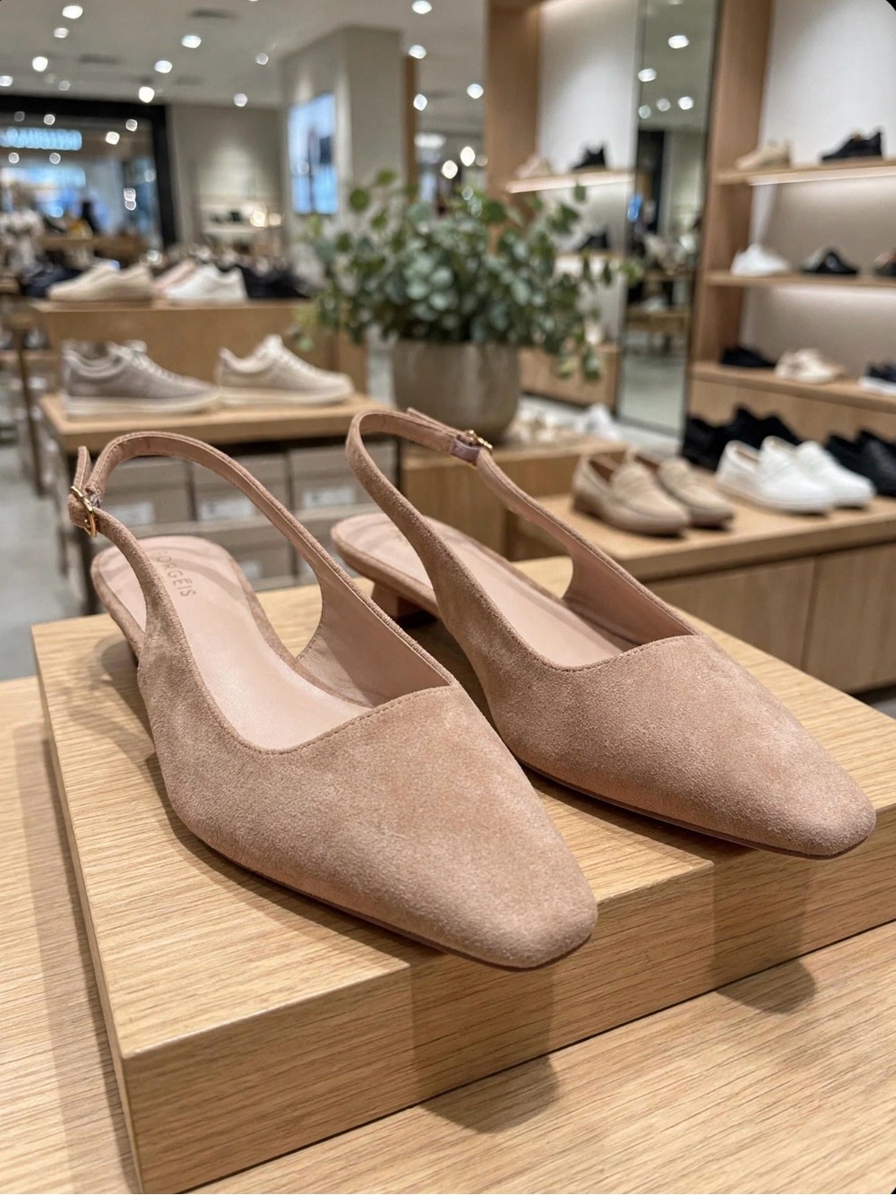 Torgeis Faux Suede Slingback Kitten Heels